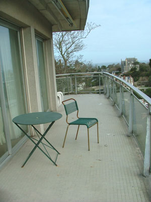 Appartement sur Dinard : Location Vue mer : Vue de l'appartement depuis la terrasse